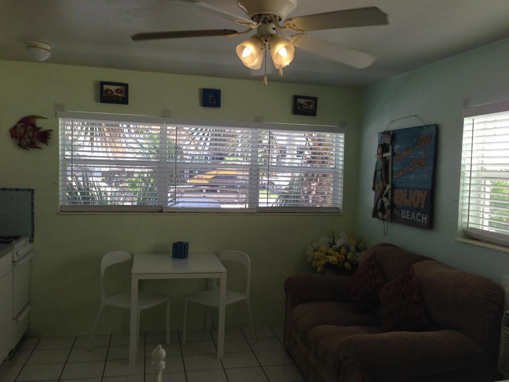 Angelfish Inn Hollywood Habitación foto