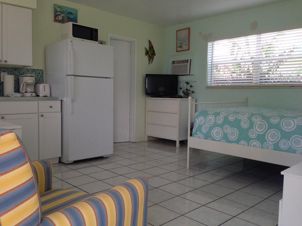 Angelfish Inn Hollywood Habitación foto